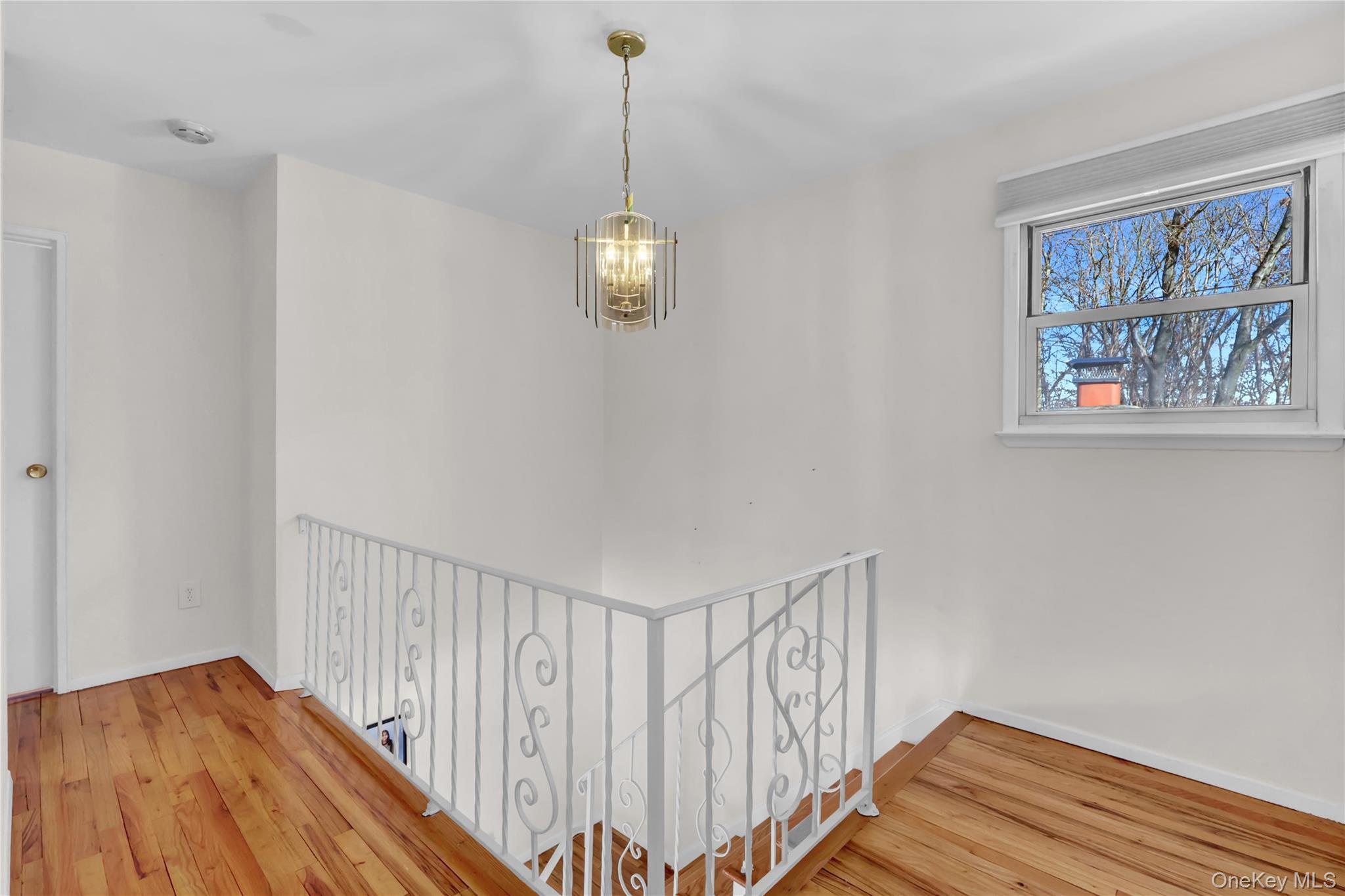 #16 photo, 47 Bellwood Avenue, South Setauket , NY 11720