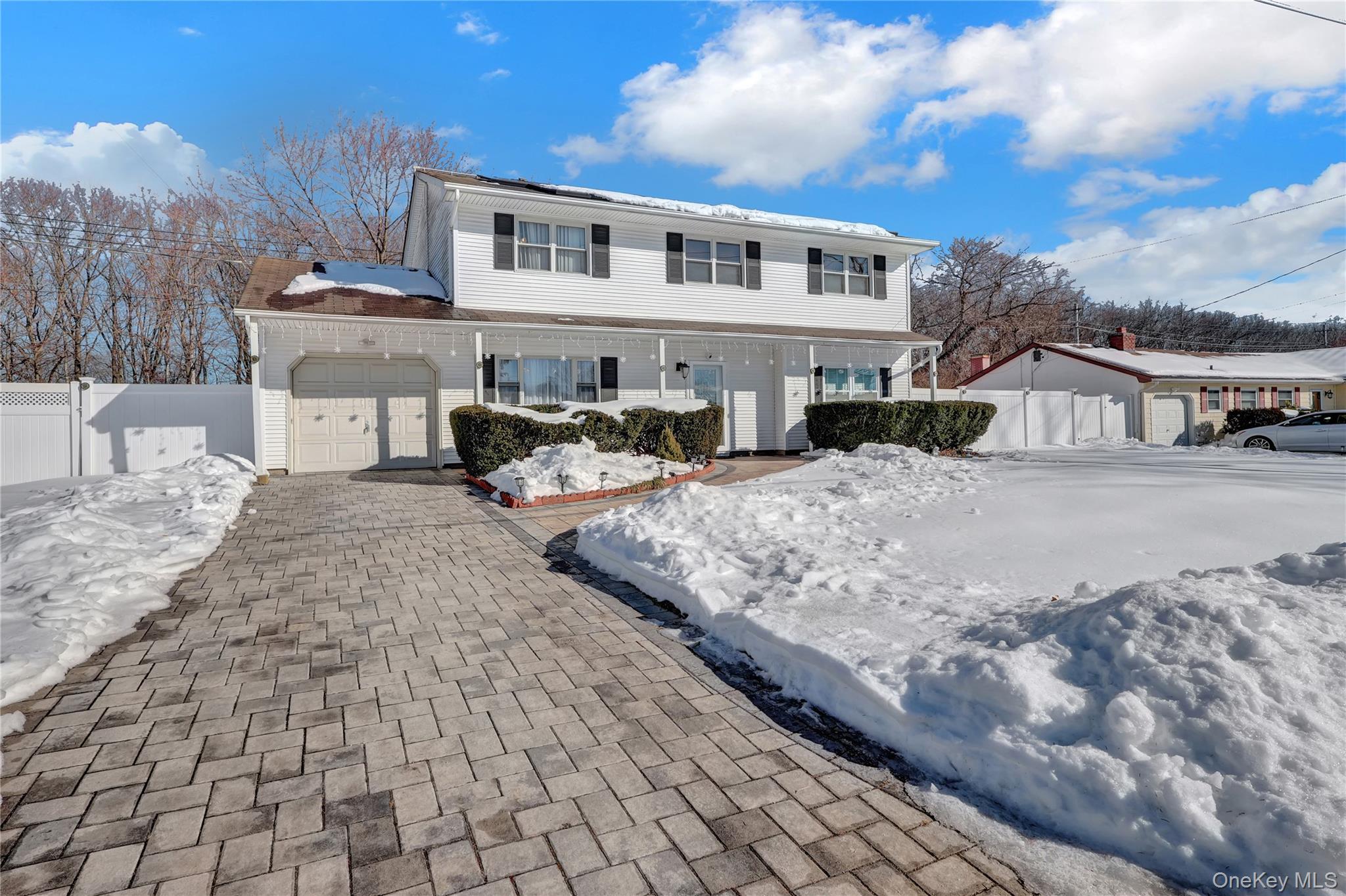 #2 photo, 47 Bellwood Avenue, South Setauket , NY 11720