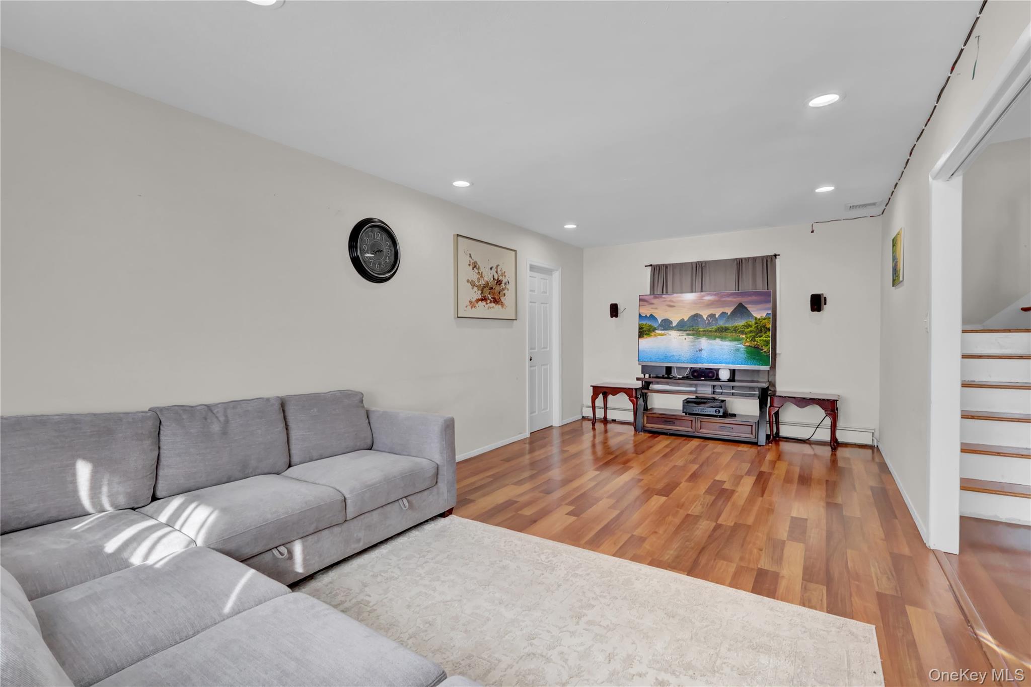 #6 photo, 47 Bellwood Avenue, South Setauket , NY 11720