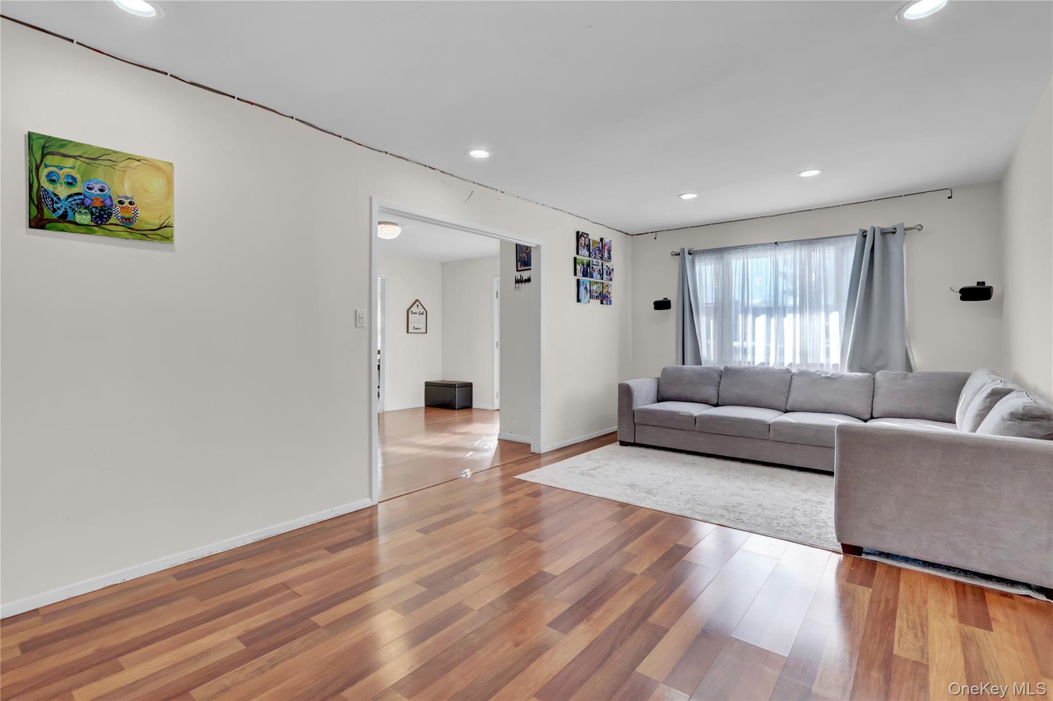 #7 photo, 47 Bellwood Avenue, South Setauket , NY 11720