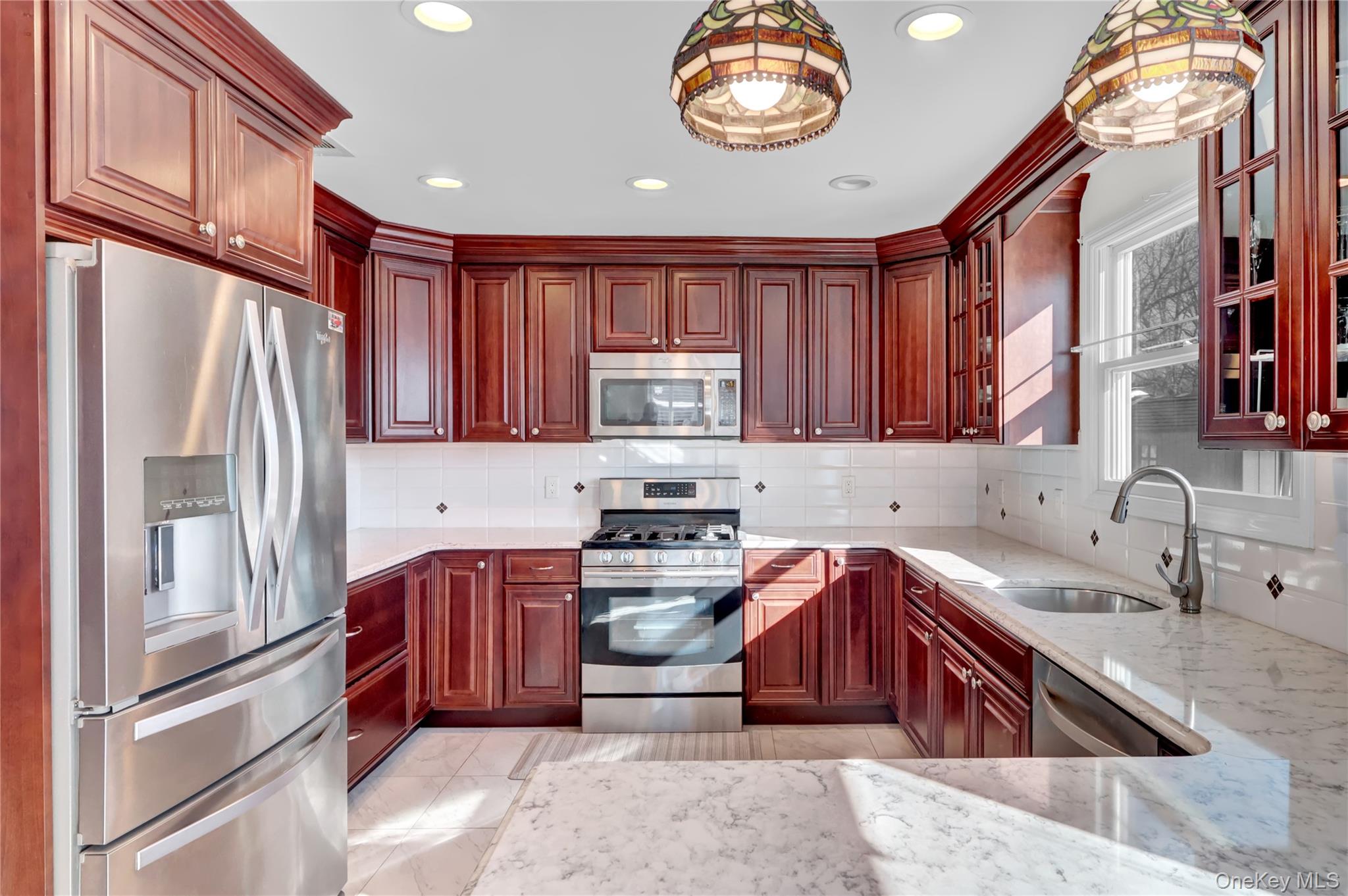 #8 photo, 47 Bellwood Avenue, South Setauket , NY 11720