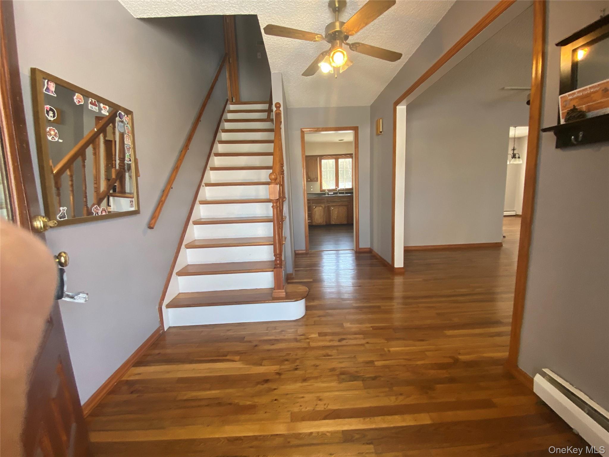 #4 photo, 732 3rd Street, Ronkonkoma , NY 11779