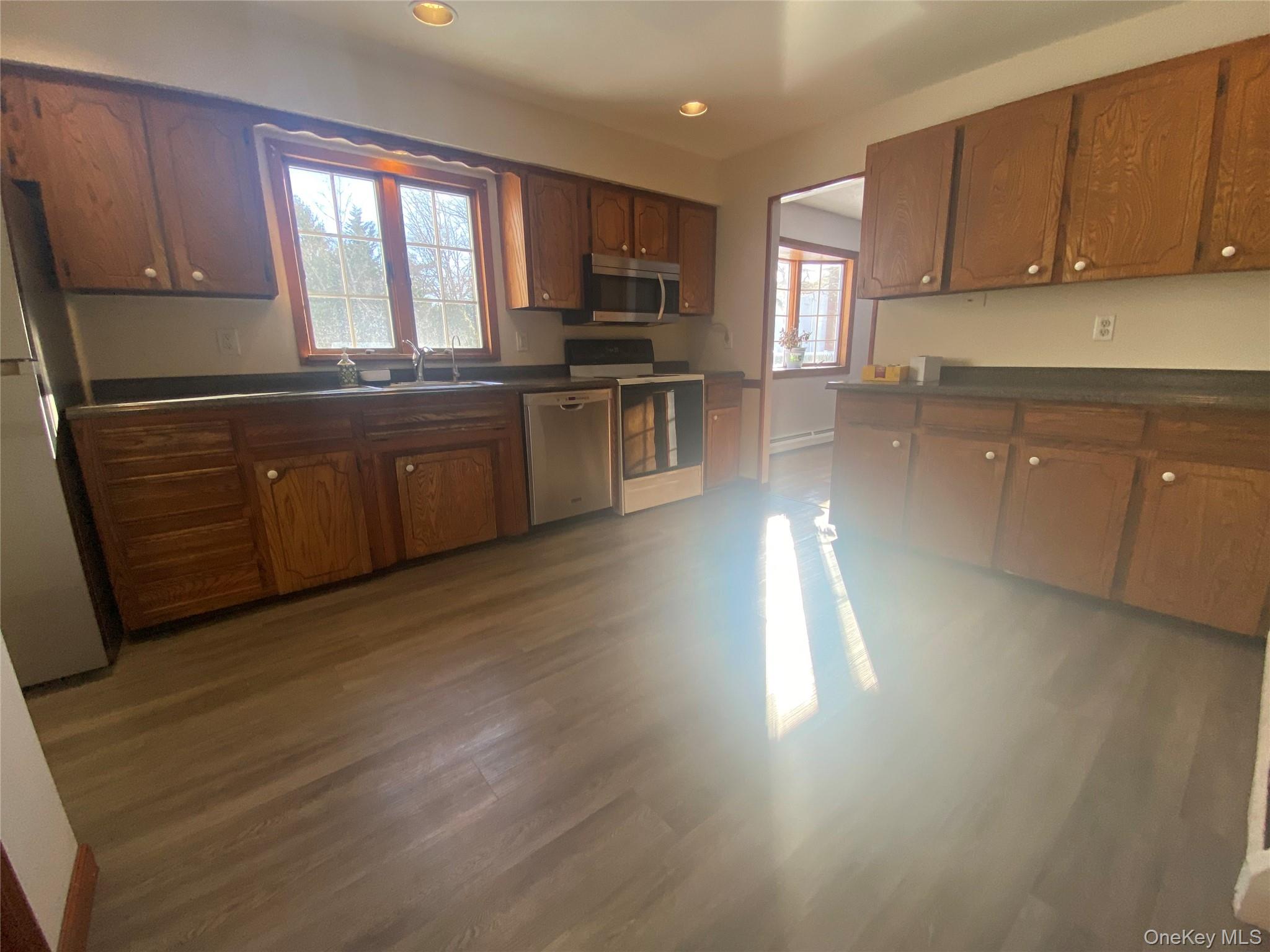 #9 photo, 732 3rd Street, Ronkonkoma , NY 11779