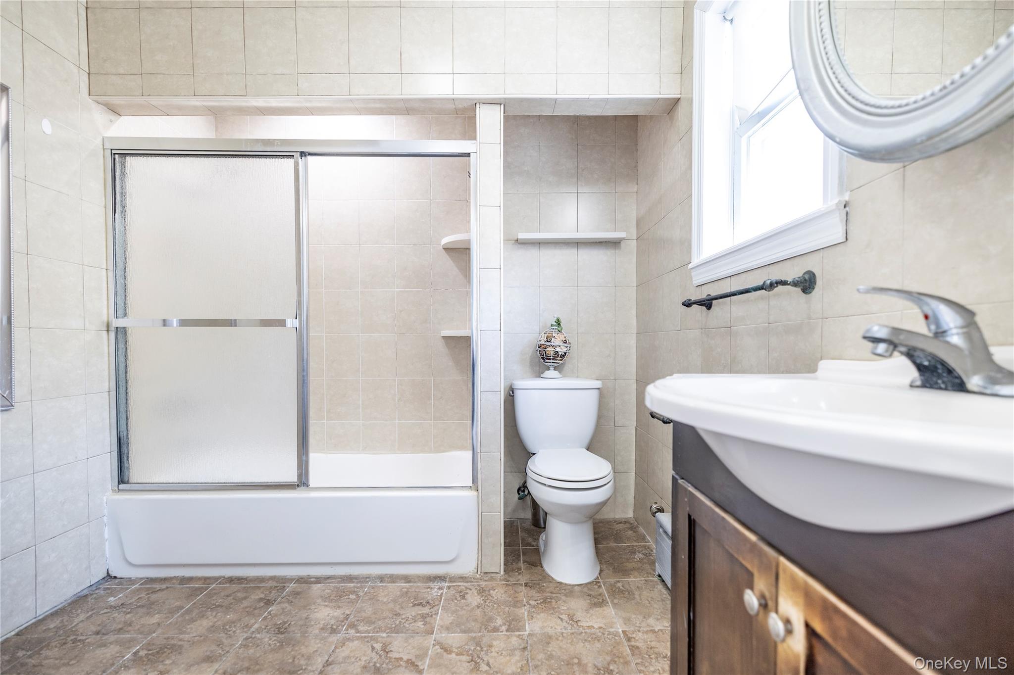 #18 photo, 101 Harris Avenue, Freeport , NY 11520