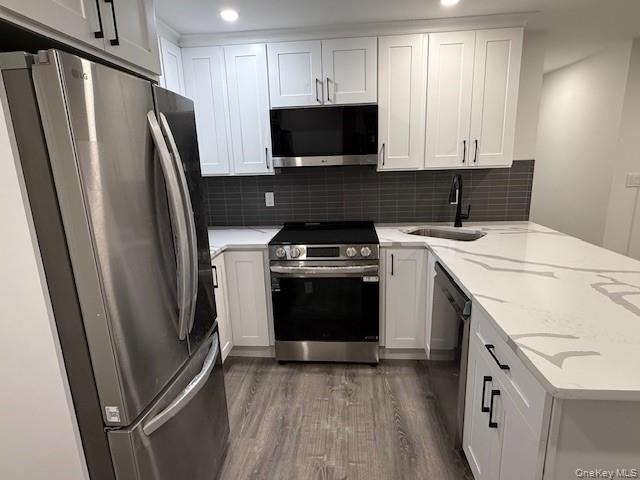 #2 photo, 19 Bellport Lane, Bellport Village , NY 11713