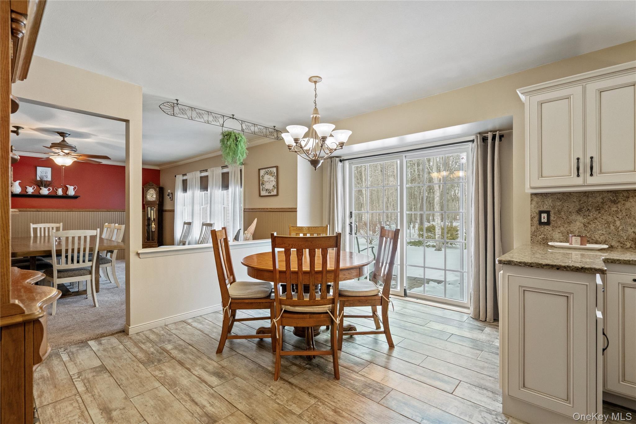 #15 photo, 27 Evelyn Court, Manorville , NY 11949