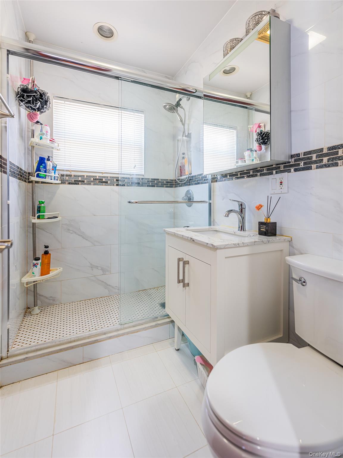 #20 photo, 17528 Underhill Avenue, 皇后区 Fresh Meadows , NY 11365