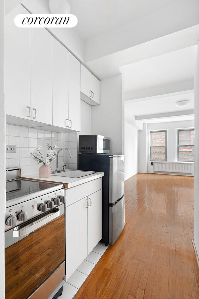 #7 photo, 310 RIVERSIDE Drive, मैनहटन Upper West Side , NY 10025