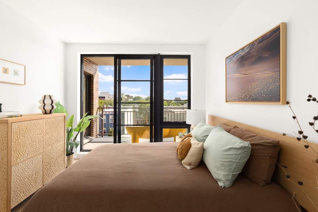 #13 photo, 216 20th Street, Greenwood Heights , NY 11232