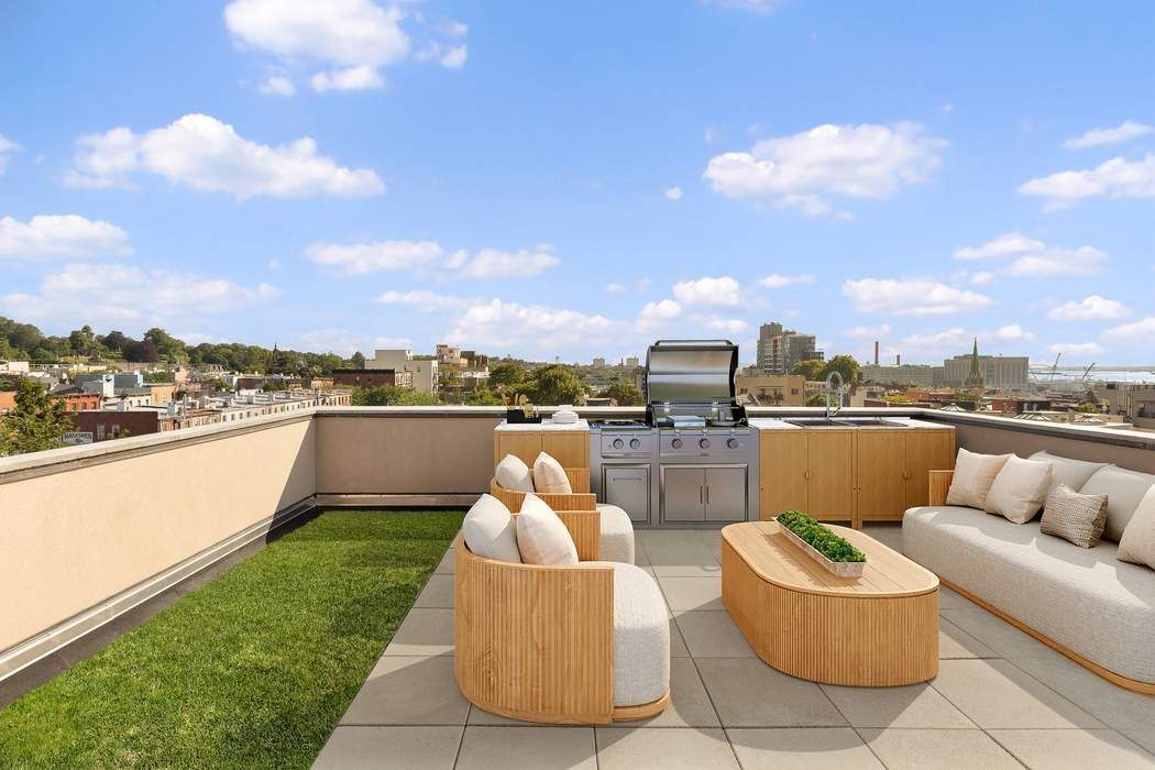 #18 photo, 216 20th Street, Greenwood Heights , NY 11232