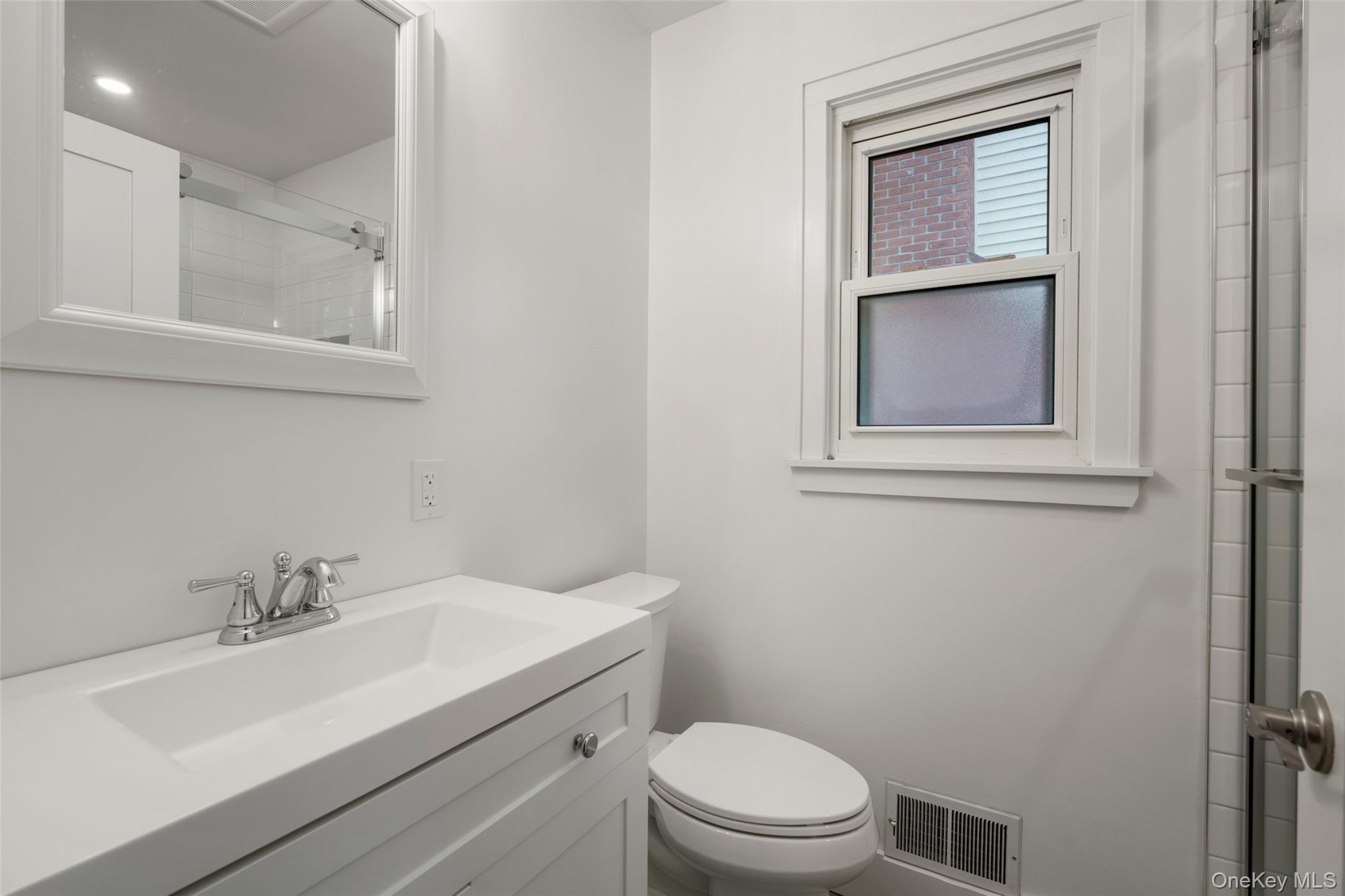 #10 photo, 319 Wagner Avenue, Mamaroneck , NY 10543