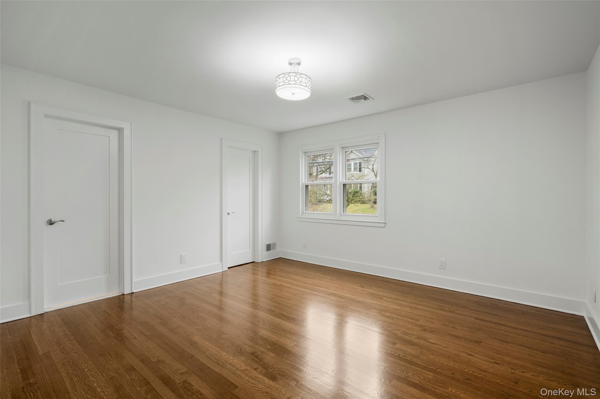 #8 photo, 319 Wagner Avenue, Mamaroneck , NY 10543