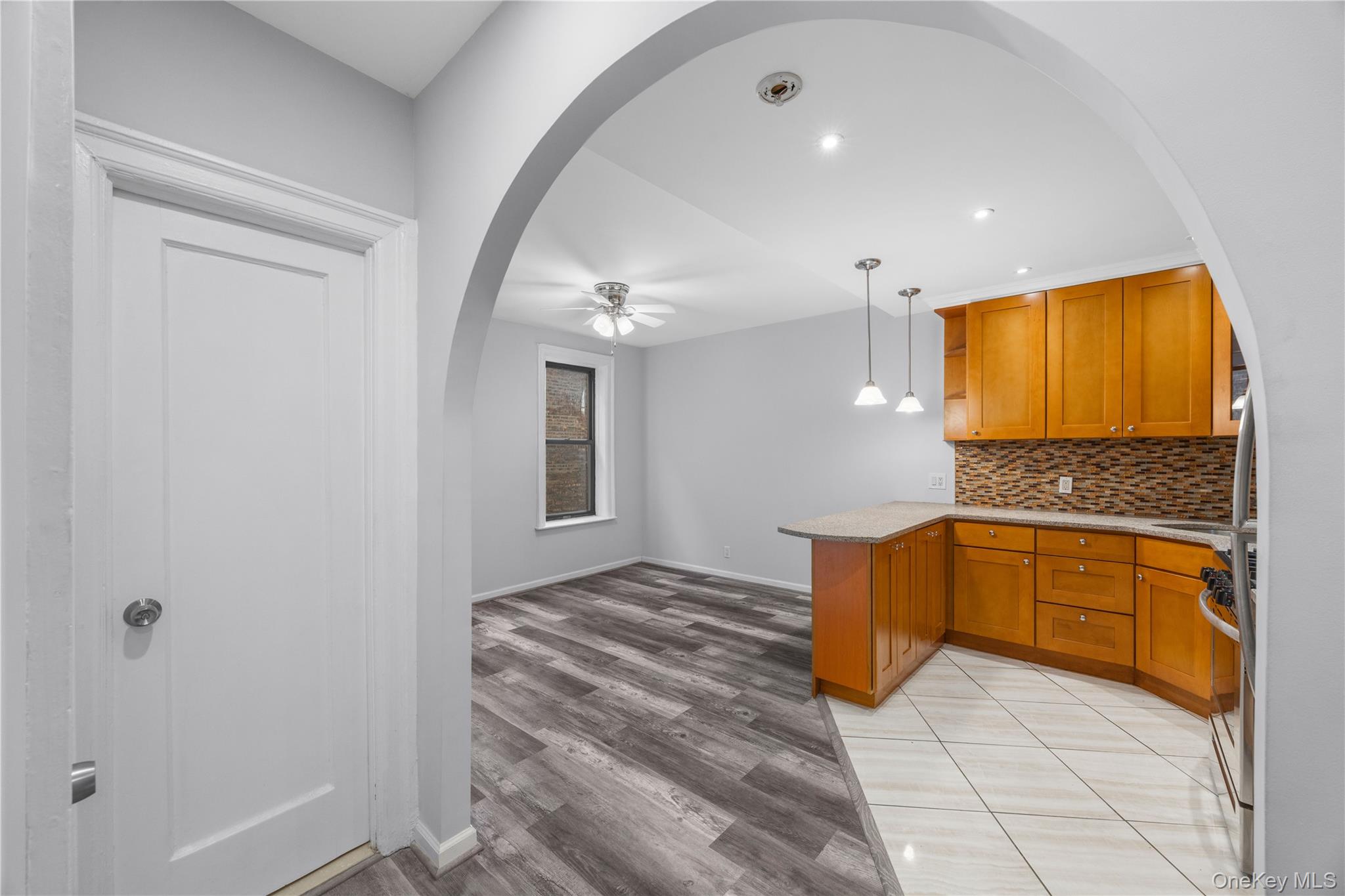 #12 photo, 1165 Fulton Avenue, 布朗士 Bronx , NY 10456