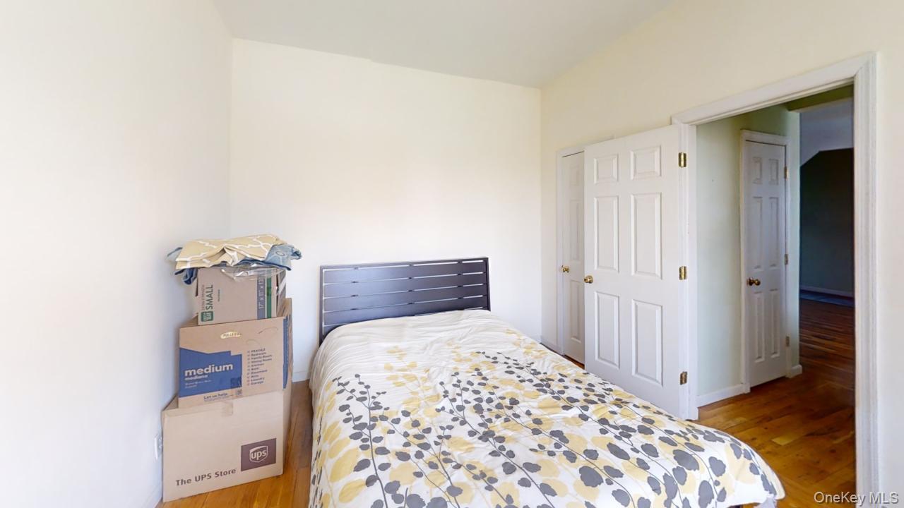 #4 photo, 663 Locust Street, Mount Vernon , NY 10552