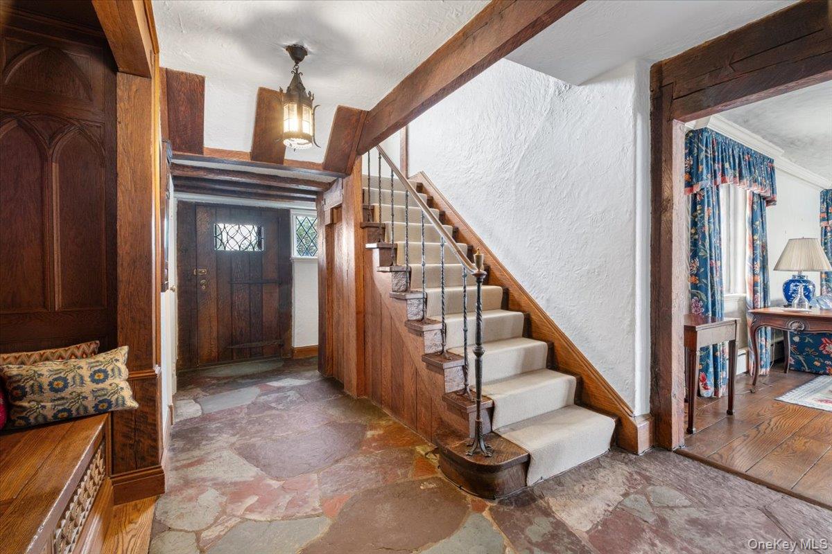 #12 photo, 3 Cedar Island, Larchmont , NY 10538