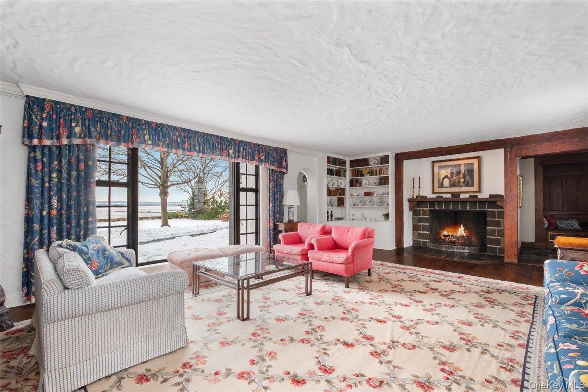 #16 photo, 3 Cedar Island, Larchmont , NY 10538