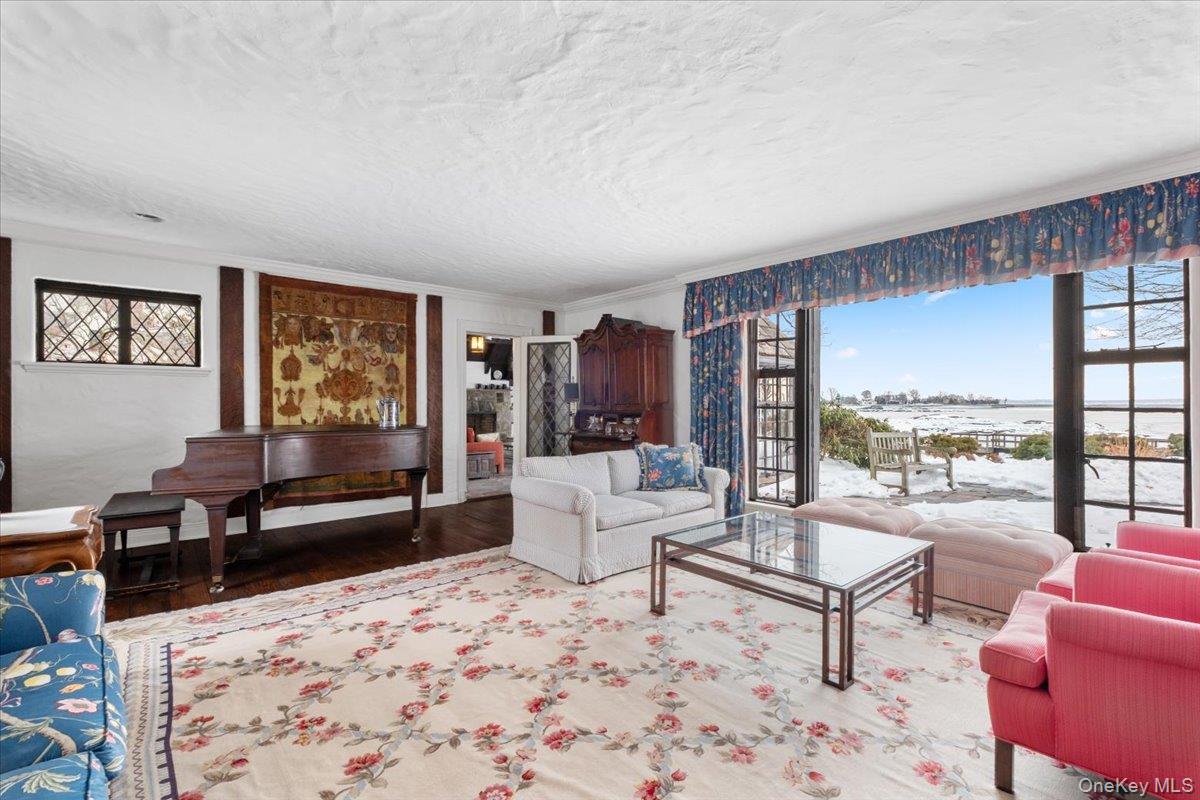 #17 photo, 3 Cedar Island, Larchmont , NY 10538