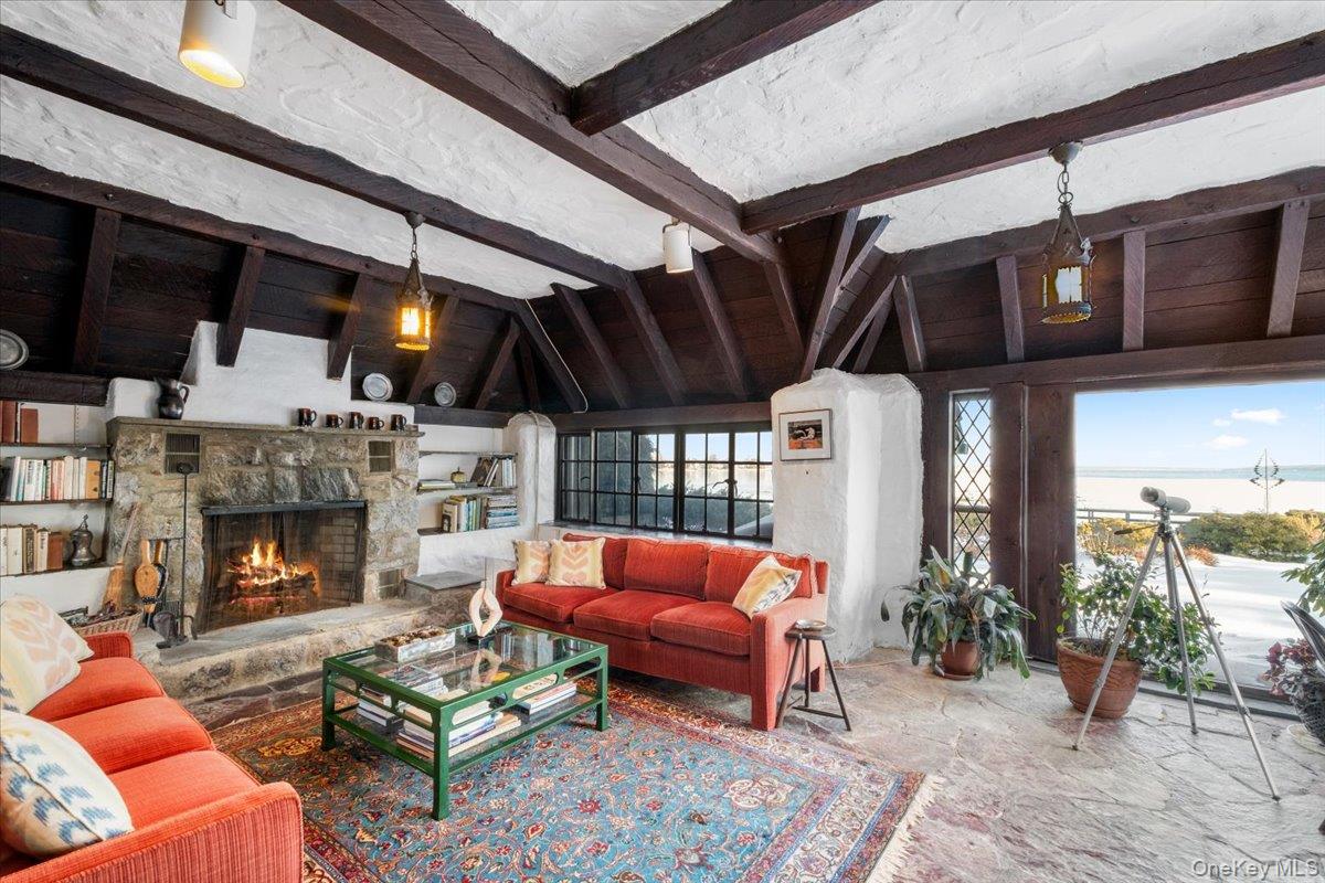 #19 photo, 3 Cedar Island, Larchmont , NY 10538