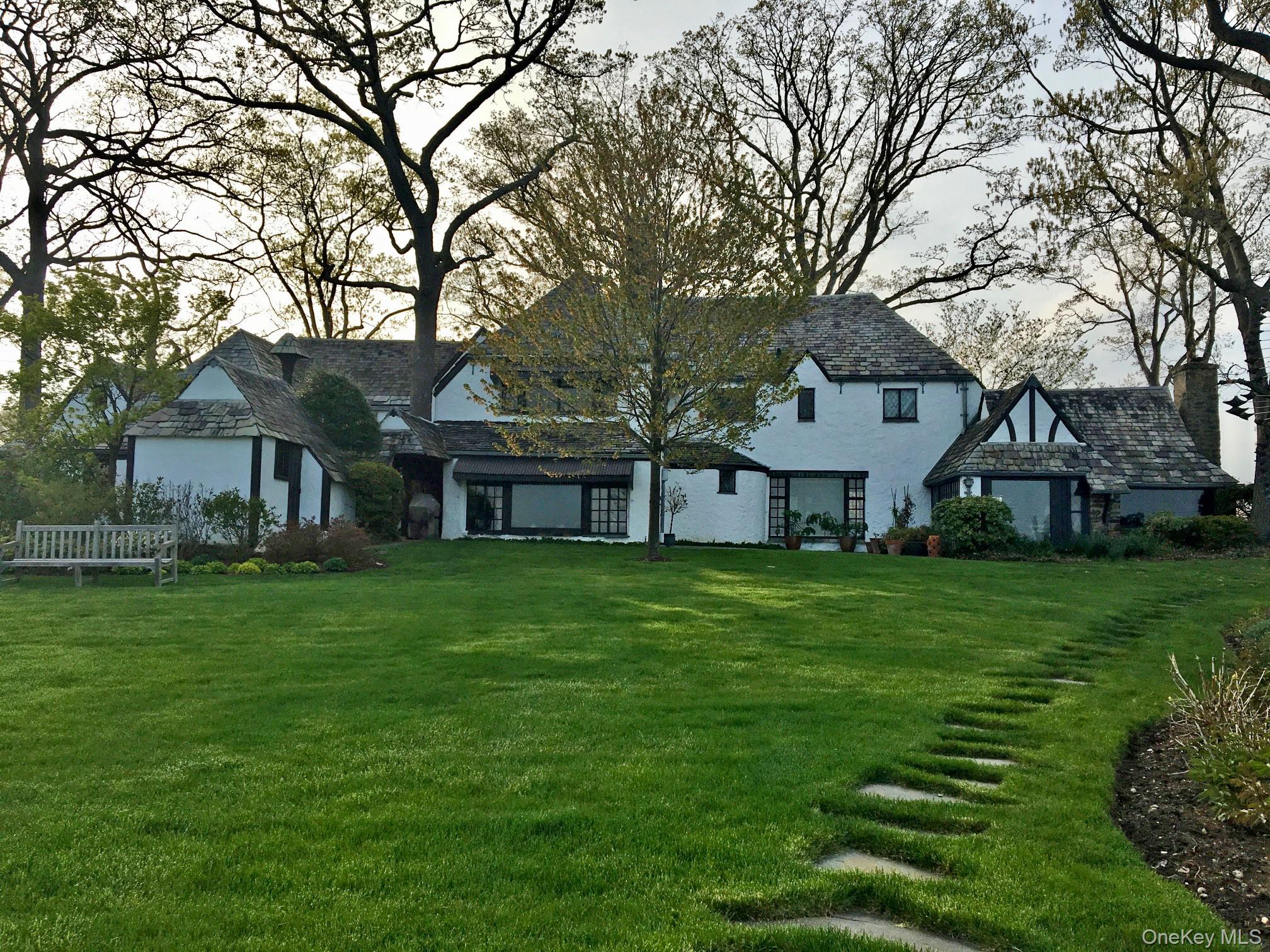 #7 photo, 3 Cedar Island, Larchmont , NY 10538