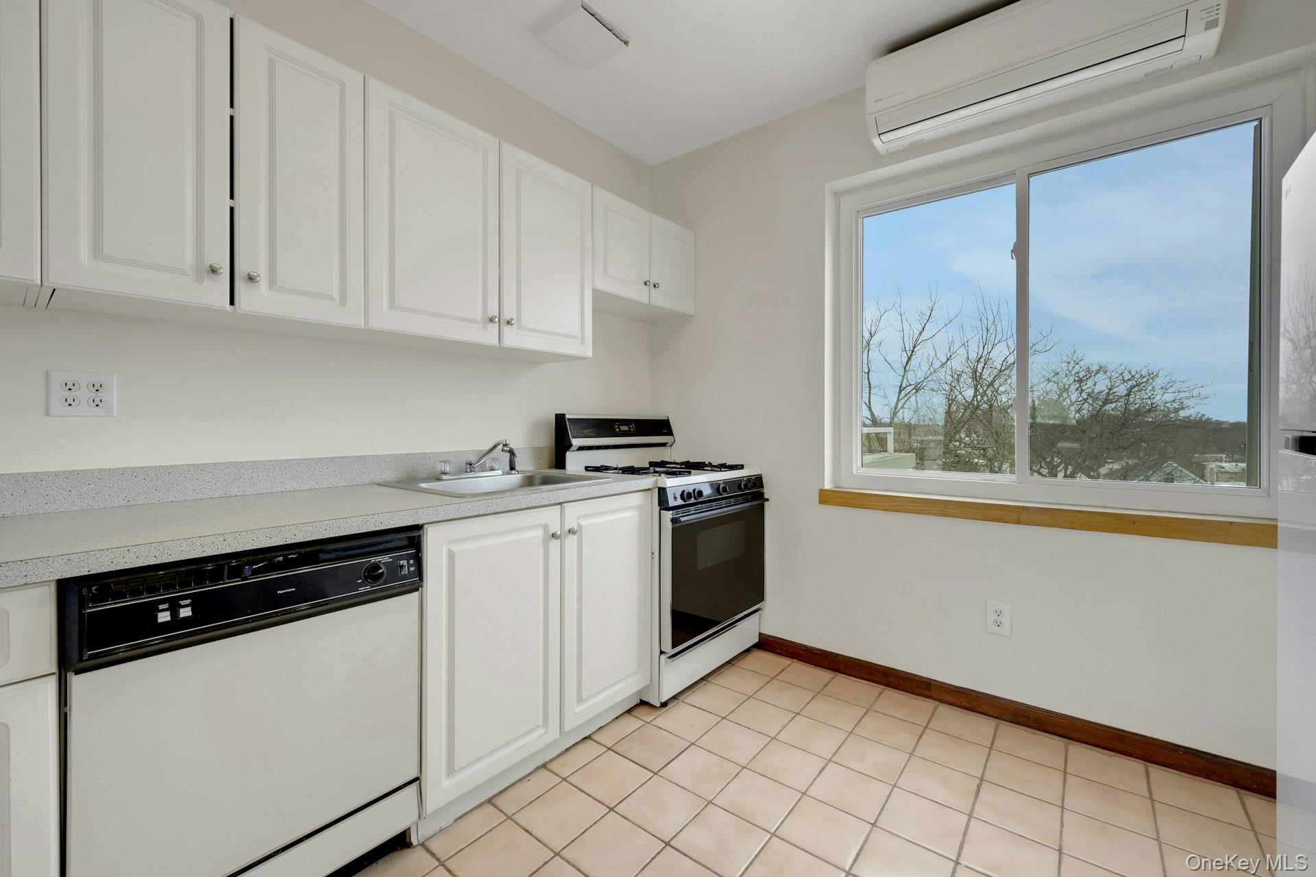 #12 photo, 190 Fordham Street, 布朗士 Bronx , NY 10464