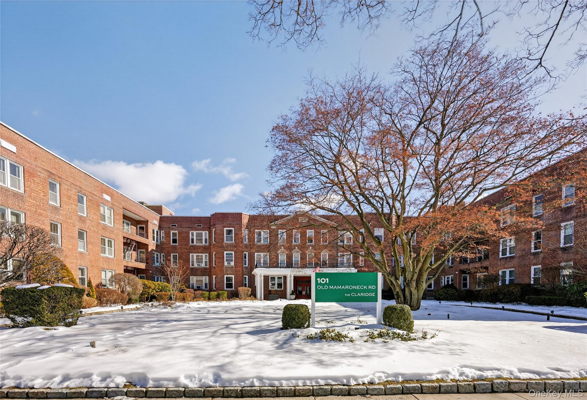 #2 photo, 101 Old Mamaroneck Road, White Plains , NY 10605