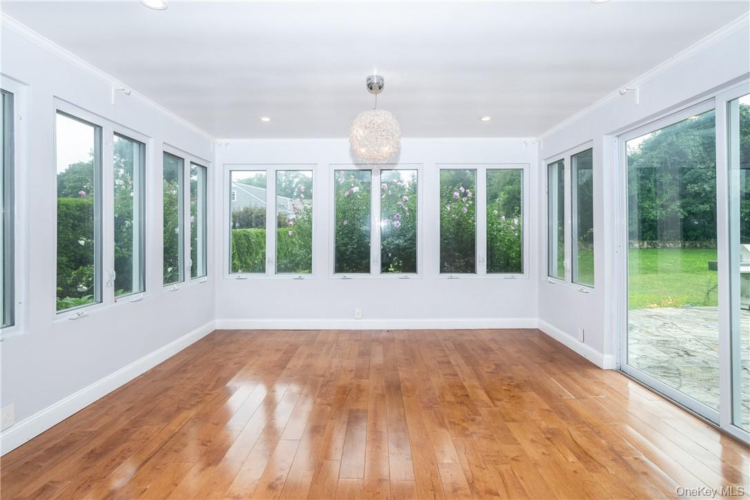 #10 photo, 14 Dimsdale Drive, Scarsdale , NY 10583