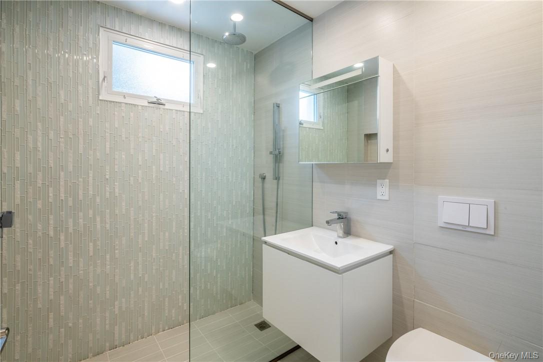 #20 photo, 14 Dimsdale Drive, Scarsdale , NY 10583