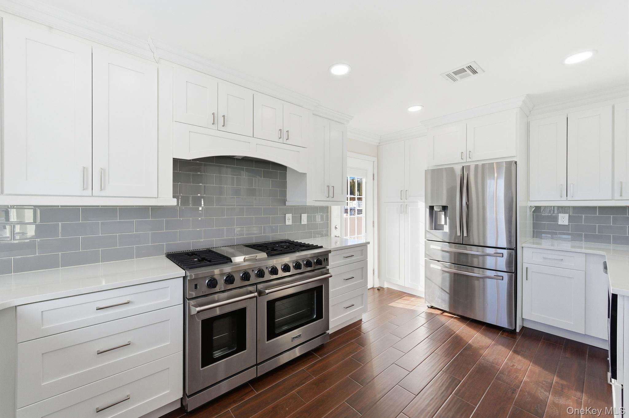 #12 photo, 5 Bowman Lane, Kings Park , NY 11754