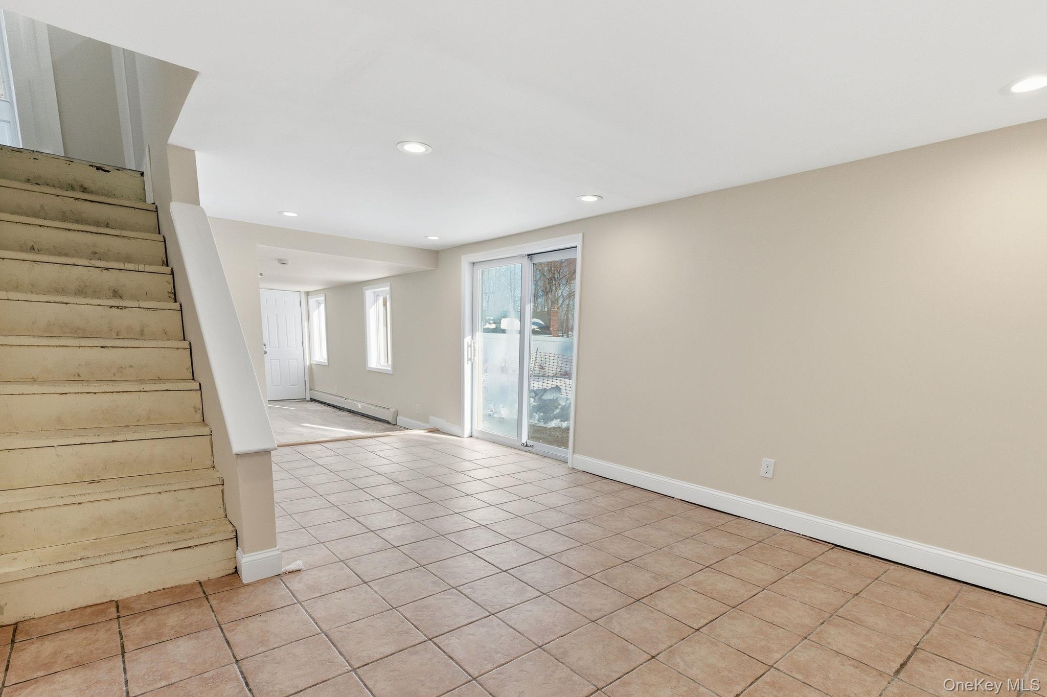 #16 photo, 5 Bowman Lane, Kings Park , NY 11754