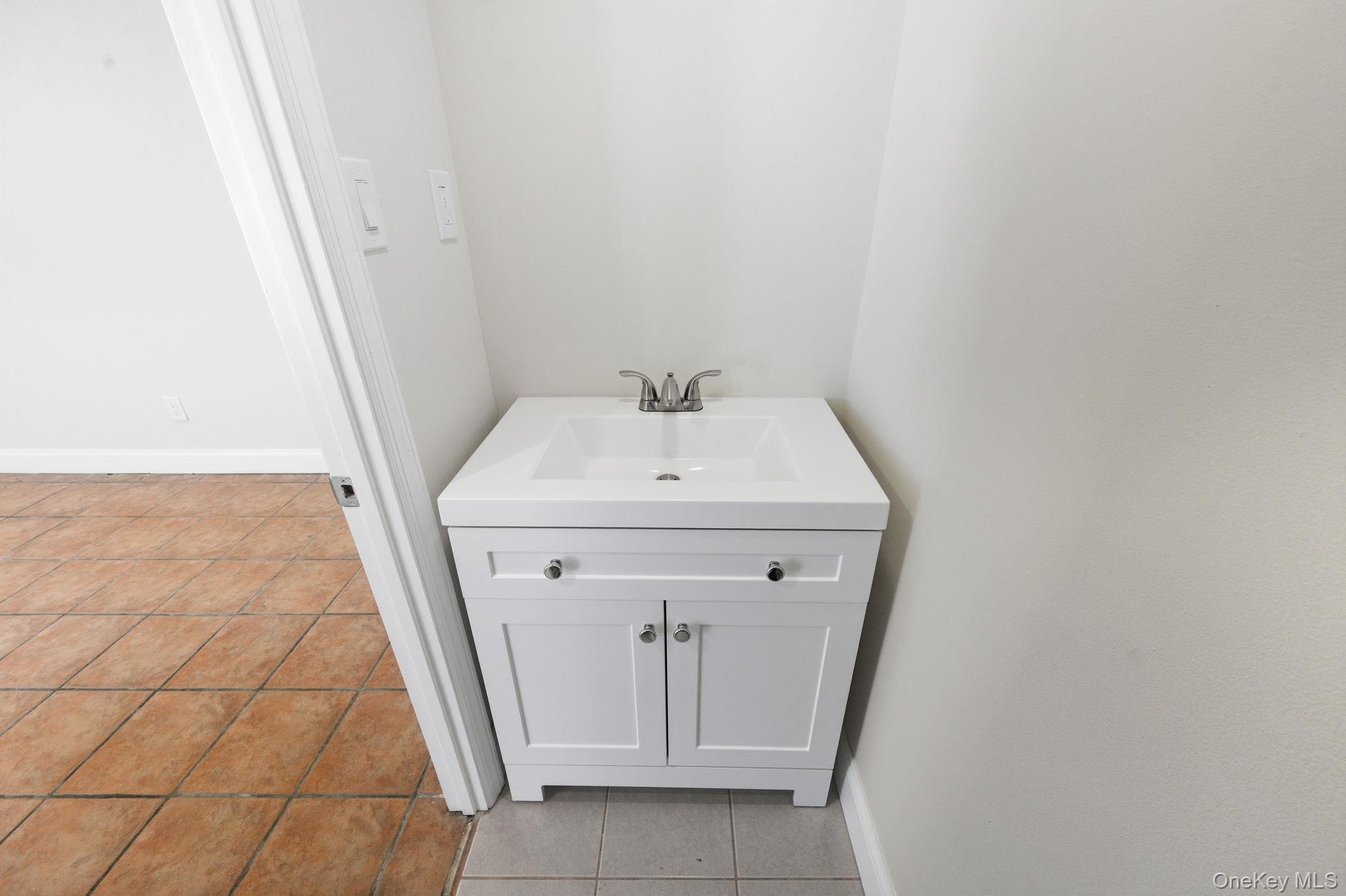 #20 photo, 5 Bowman Lane, Kings Park , NY 11754