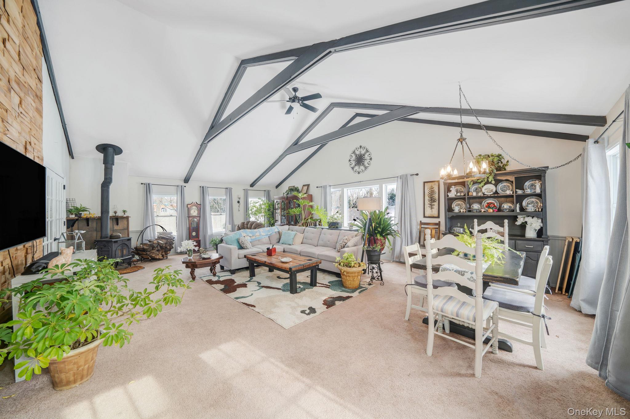 #10 photo, 6 Howe Court, Coram , NY 11727