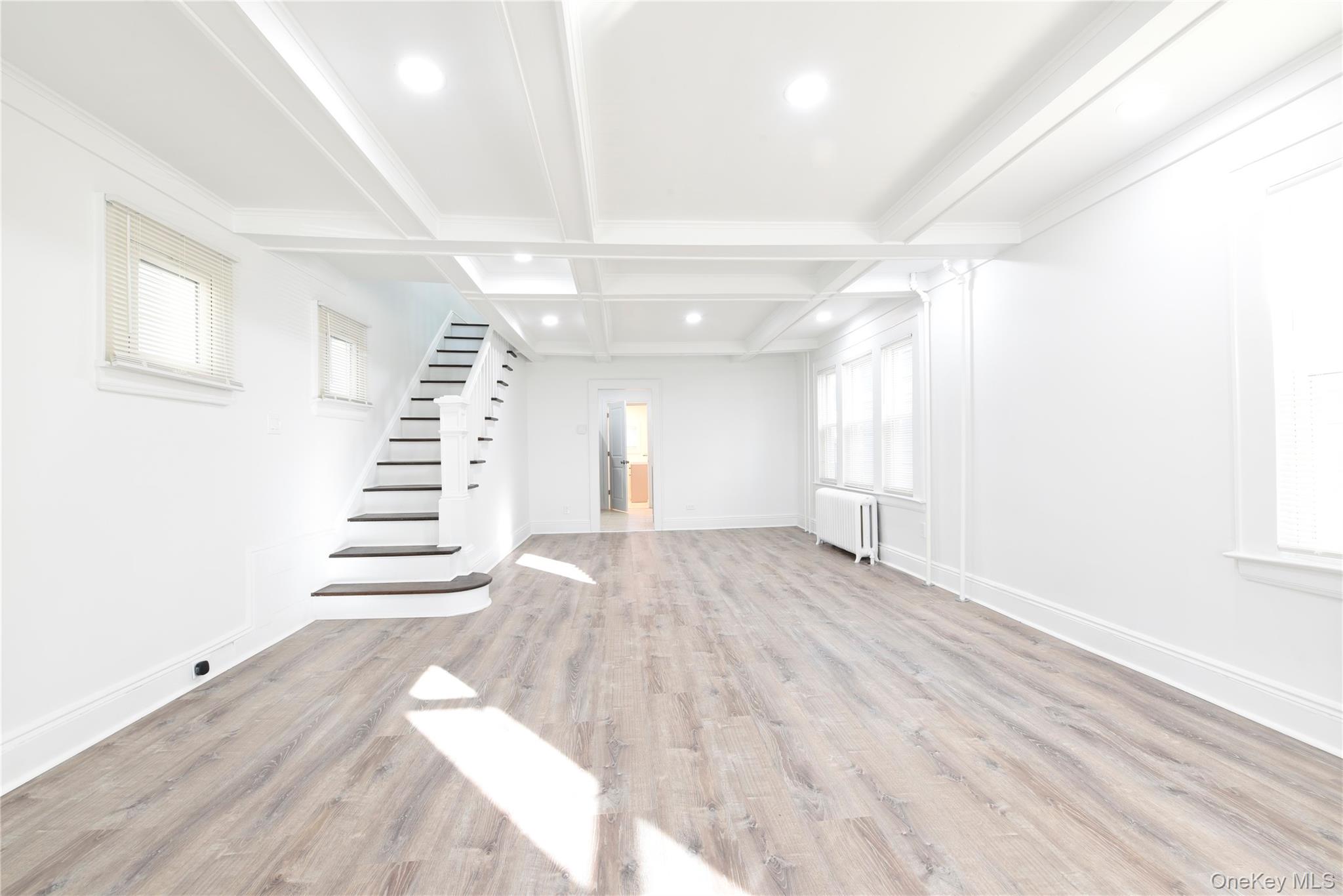 #6 photo, 188-11 104th Avenue, Saint Albans , NY 11412