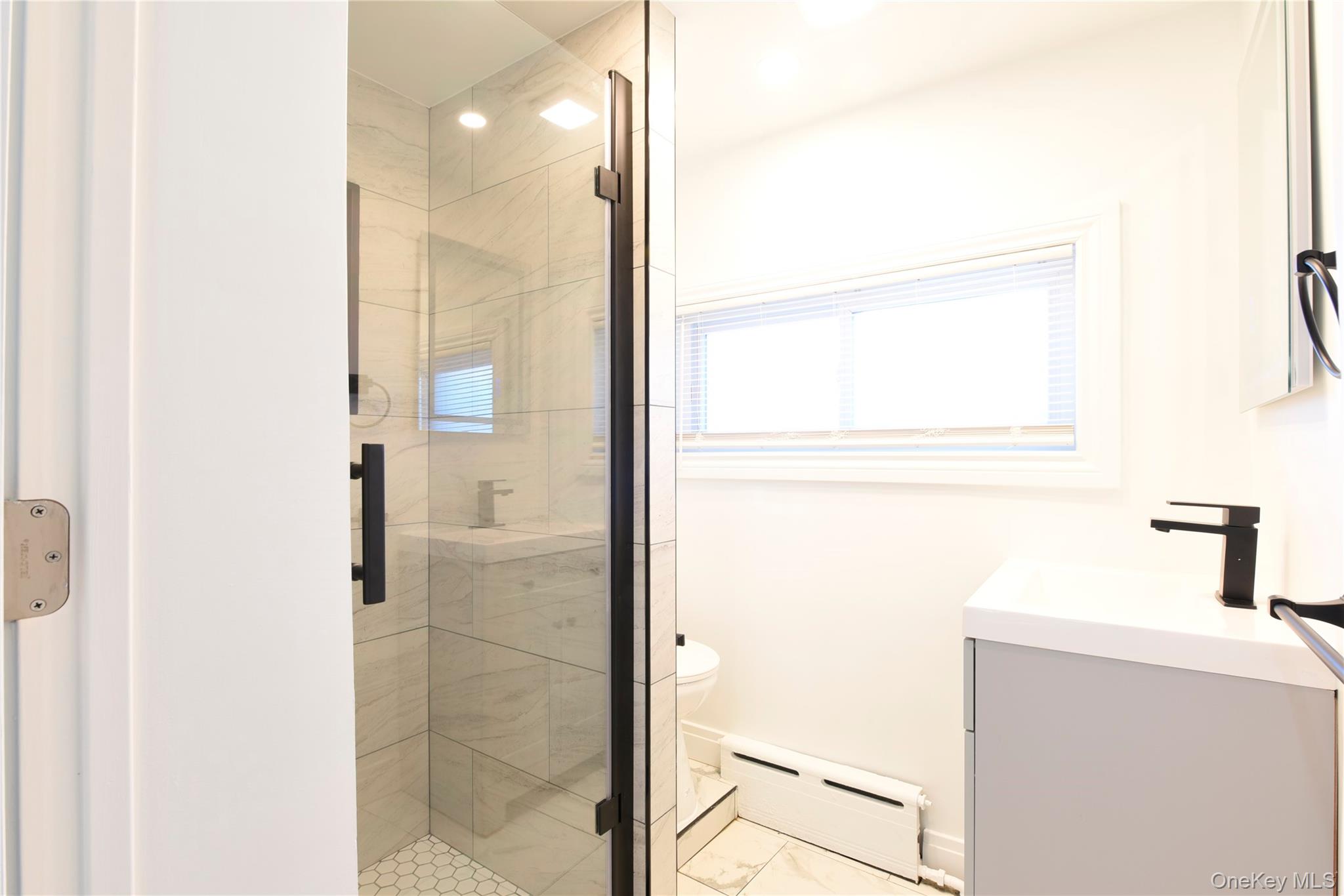 #9 photo, 188-11 104th Avenue, Saint Albans , NY 11412