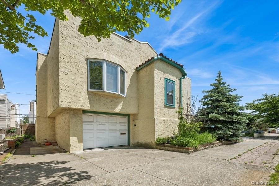 #2 photo, 128 Belmont Avenue, Long Beach , NY 11561