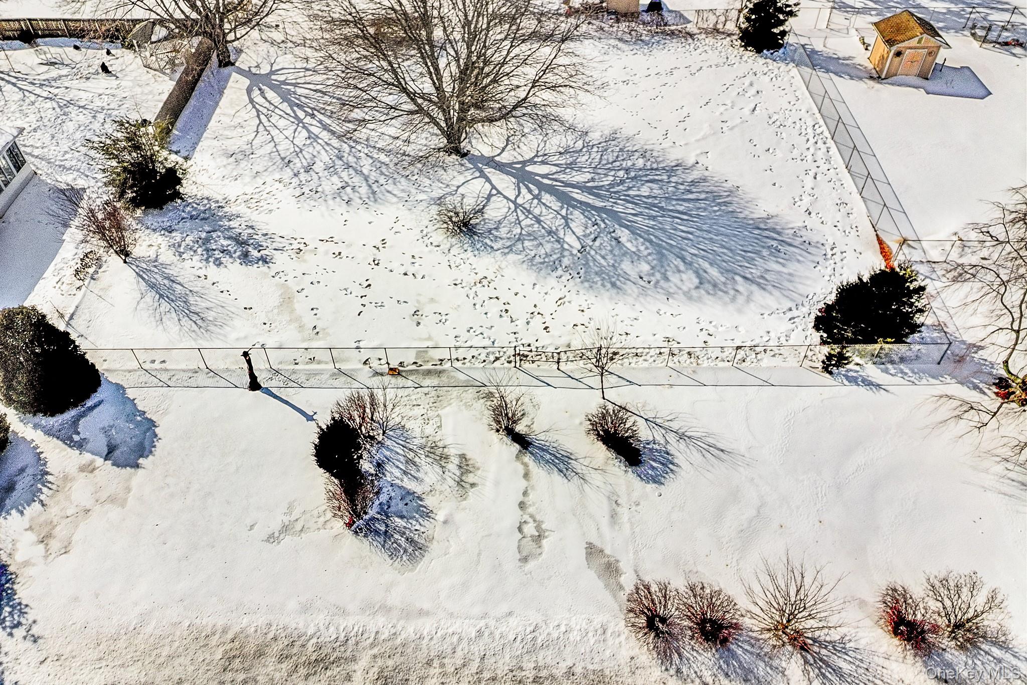 #14 photo, 257 Doctors Path, सफ़ोक काउंटी Riverhead , NY 11901