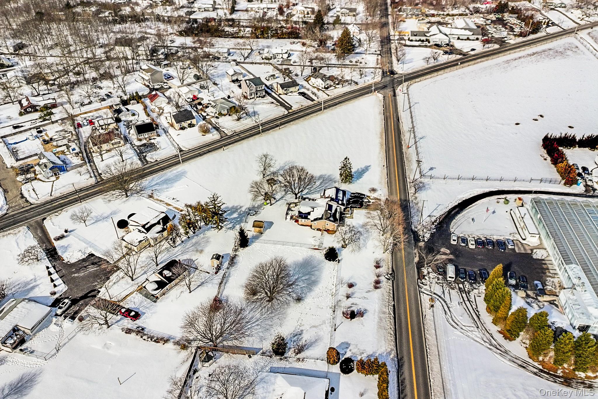 #8 photo, 257 Doctors Path, सफ़ोक काउंटी Riverhead , NY 11901