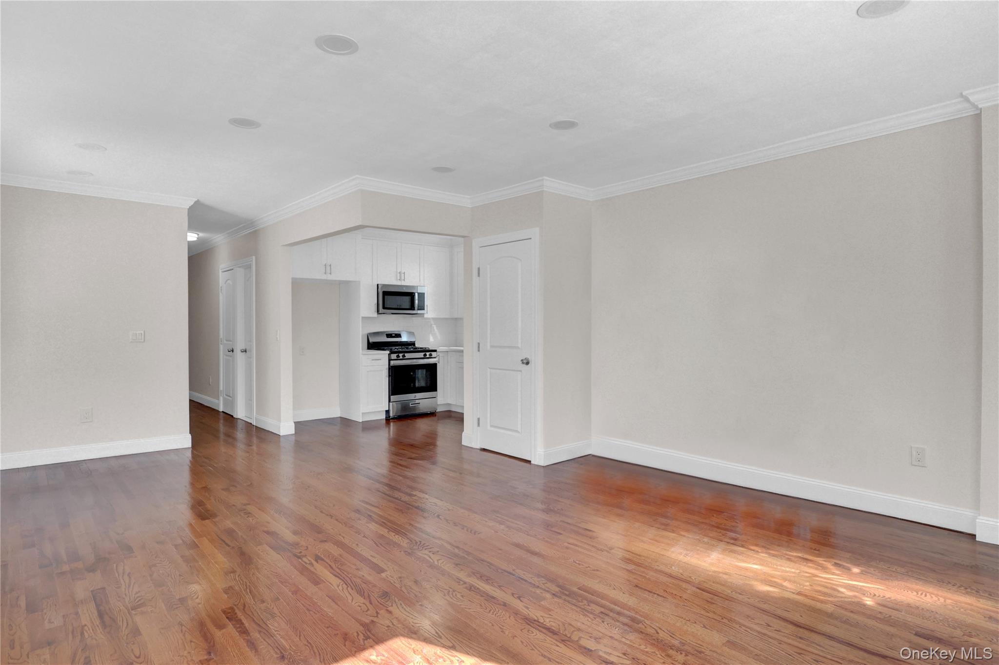 #5 photo, 243-51 Caney Road, Rosedale , NY 11422