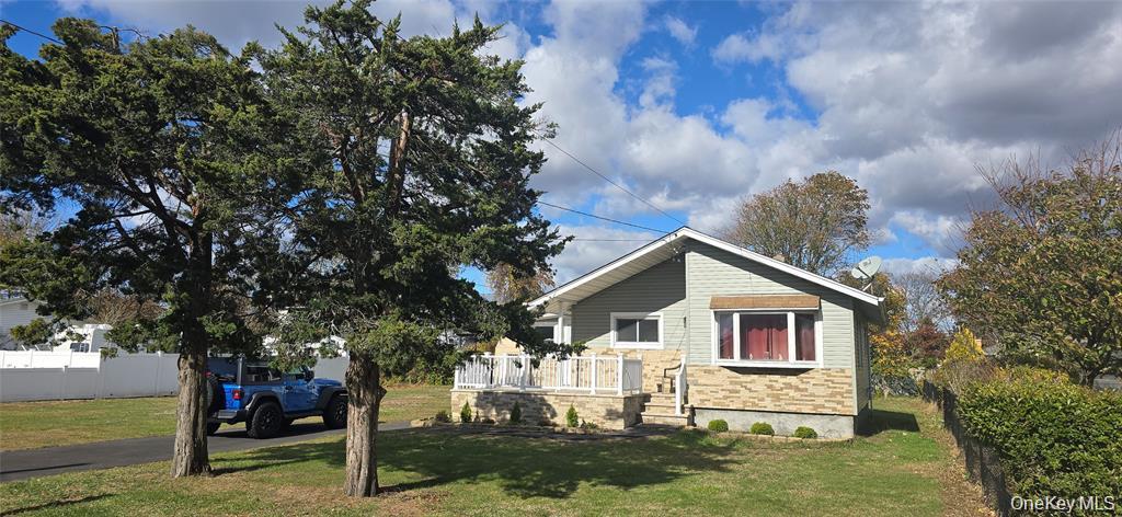 #1 photo, 19 Kent Drive, Shirley , NY 11967