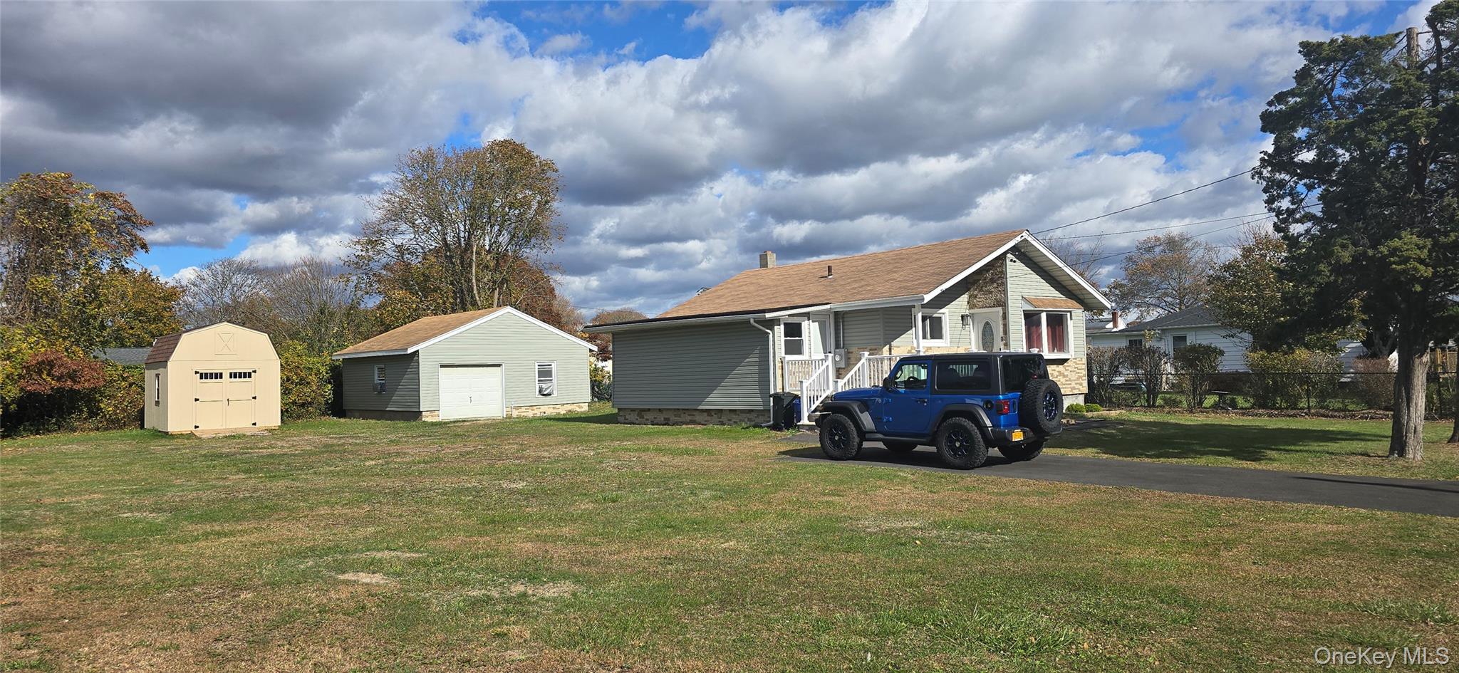 #9 photo, 19 Kent Drive, Shirley , NY 11967