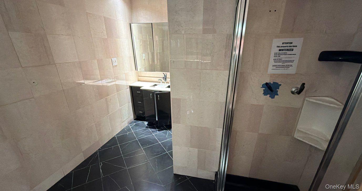 #10 photo, 1 Domino Way, Mount Sinai , NY 11766