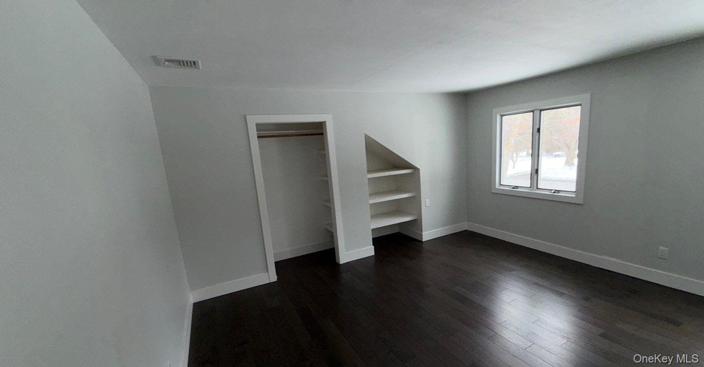 #12 photo, 1 Domino Way, Mount Sinai , NY 11766