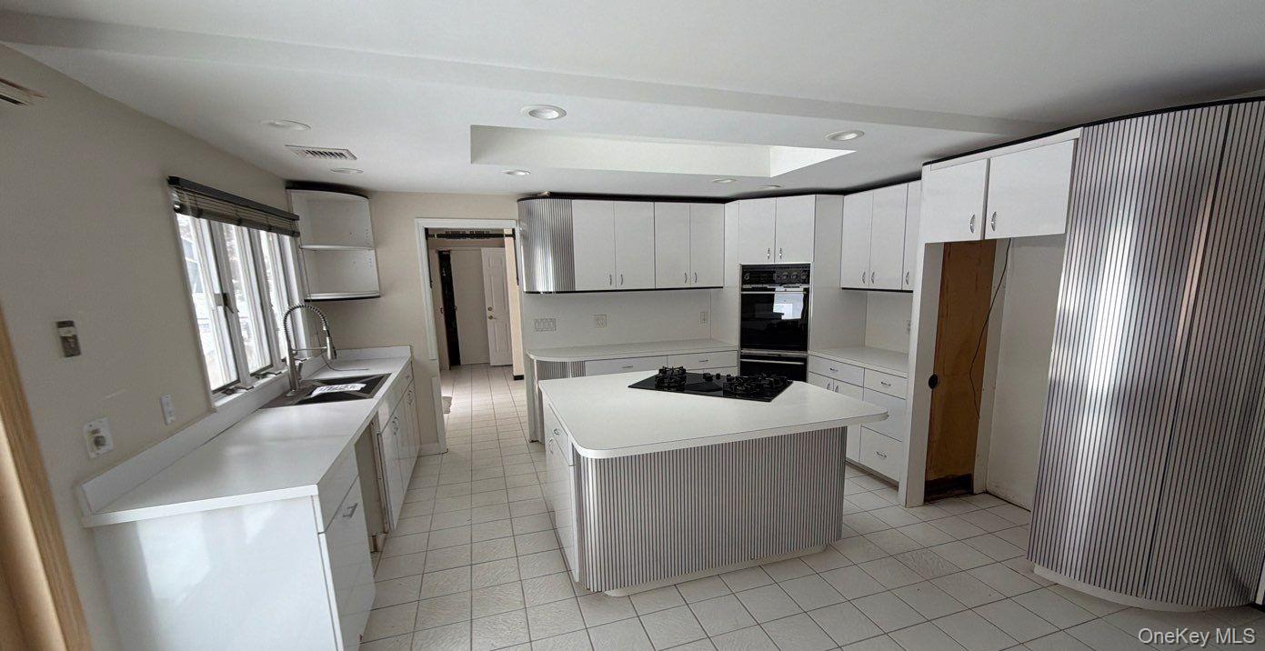 #3 photo, 1 Domino Way, Mount Sinai , NY 11766