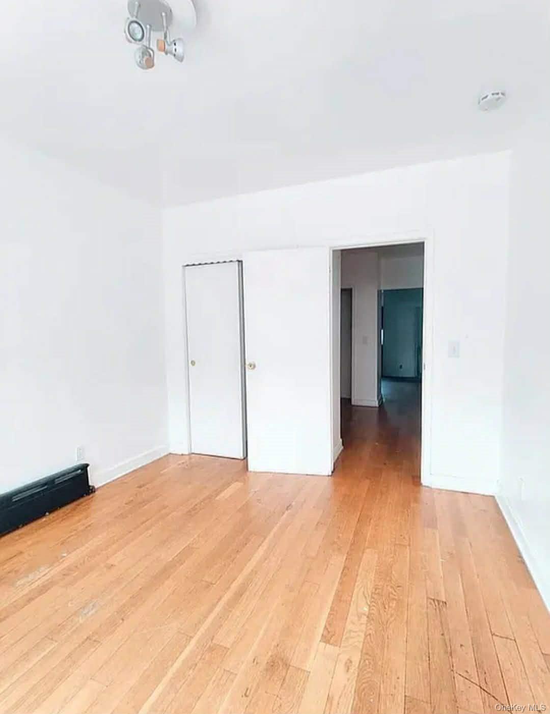 #14 photo, 59-49 56th Drive, কুইন্‌স Maspeth , NY 11378