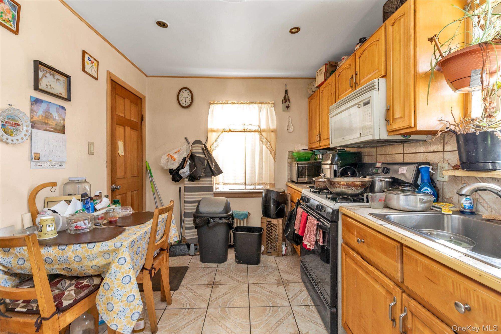 #7 photo, 190-26 118th Avenue, Saint Albans , NY 11412