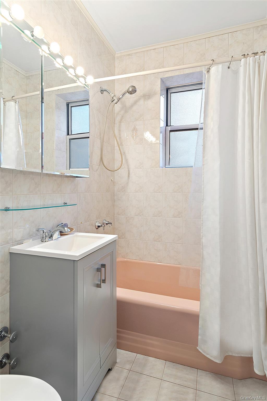 #12 photo, 3850 Hudson Manor Terrace, 布朗士 Bronx , NY 10463