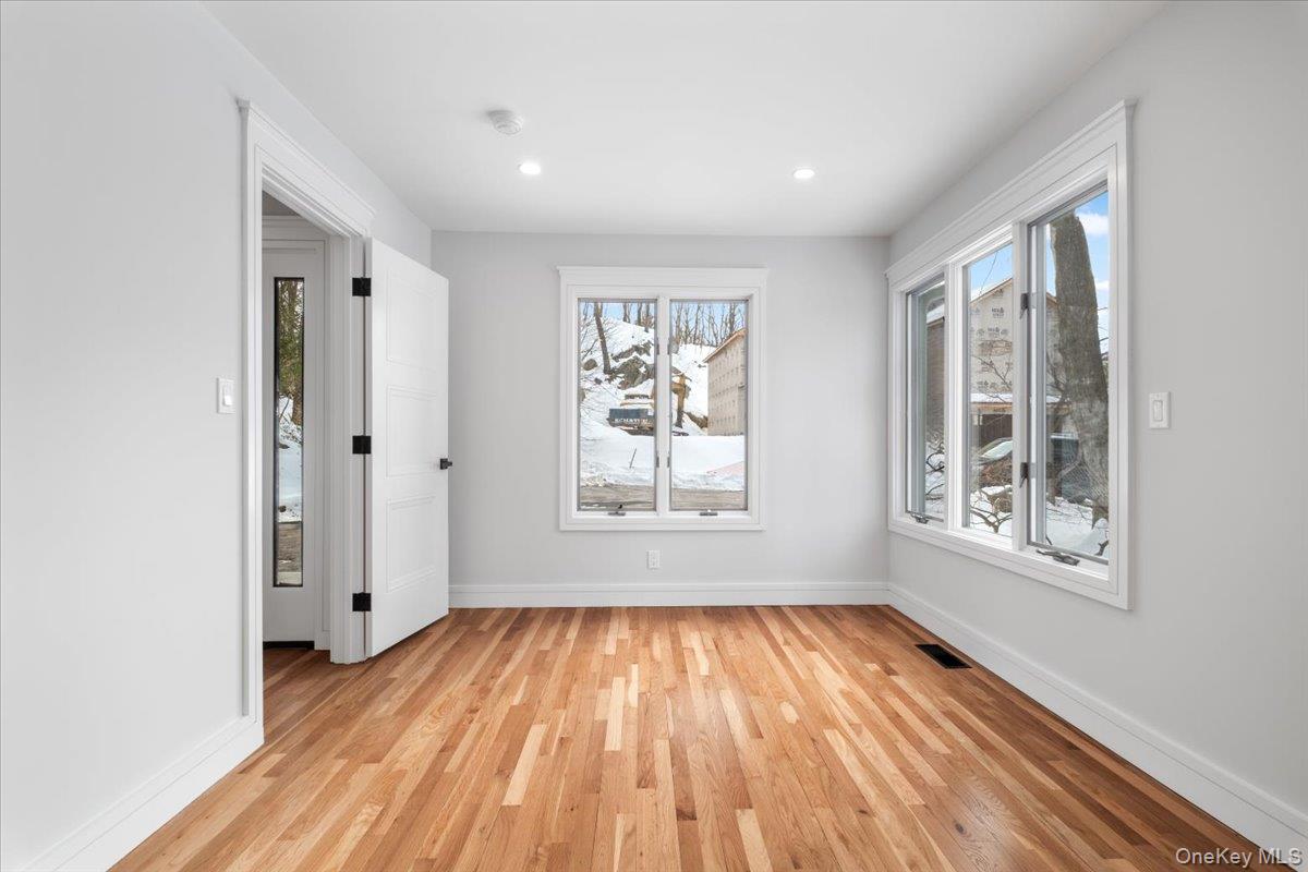 #14 photo, 9 Shady Road, Ardsley , NY 10502