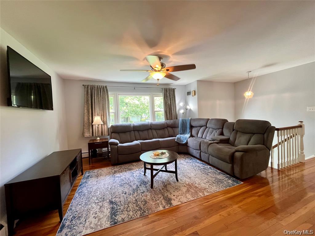 #3 photo, 33 Island View Avenue, 뉴욕주 Monroe , NY 10950