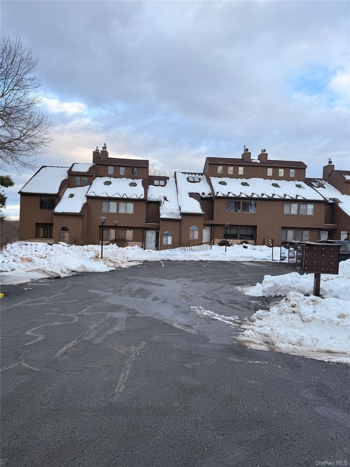 #3 photo, 908 Scenic Lane, Poughkeepsie , NY 12603