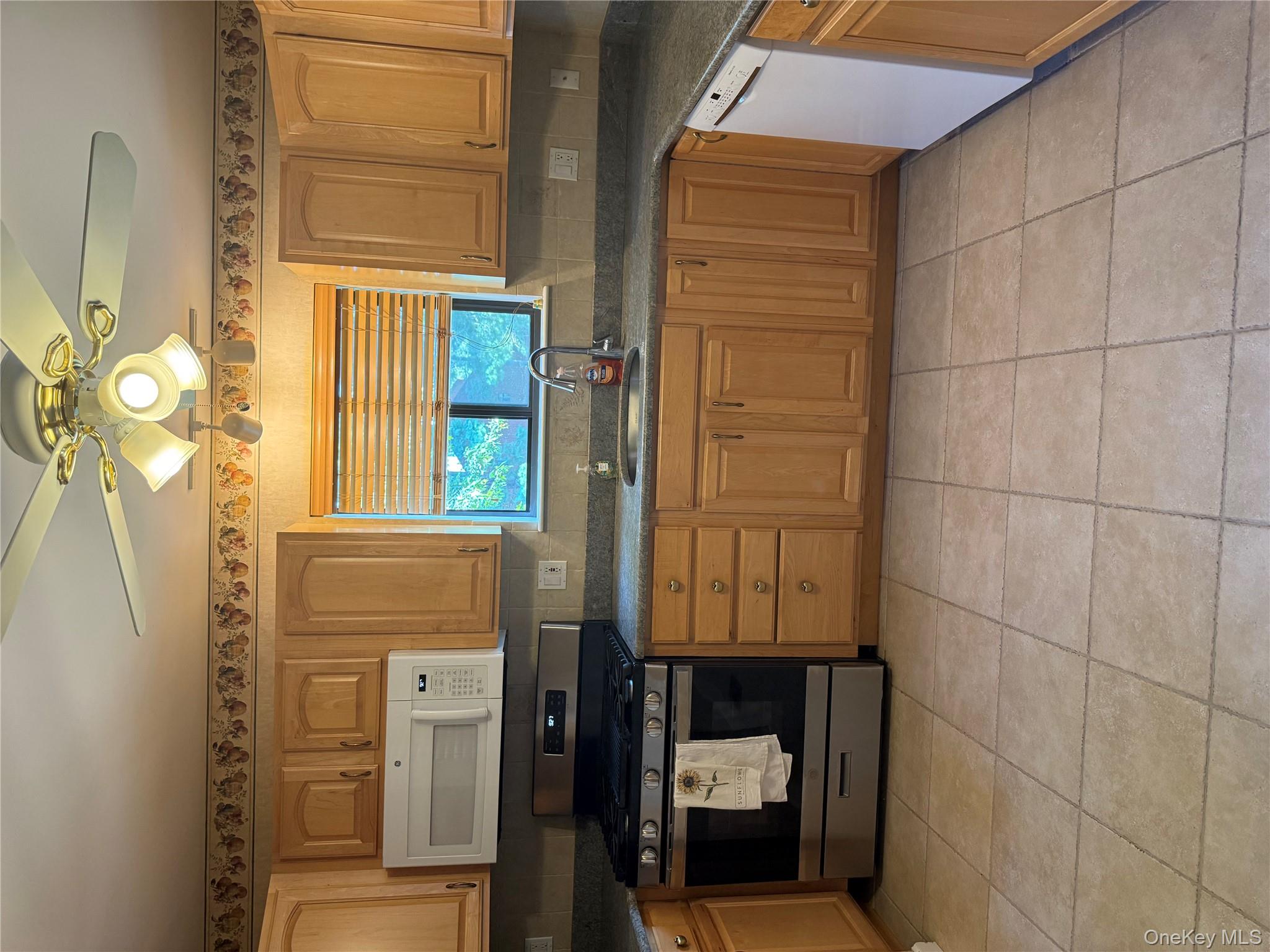 #4 photo, 908 Scenic Lane, Poughkeepsie , NY 12603