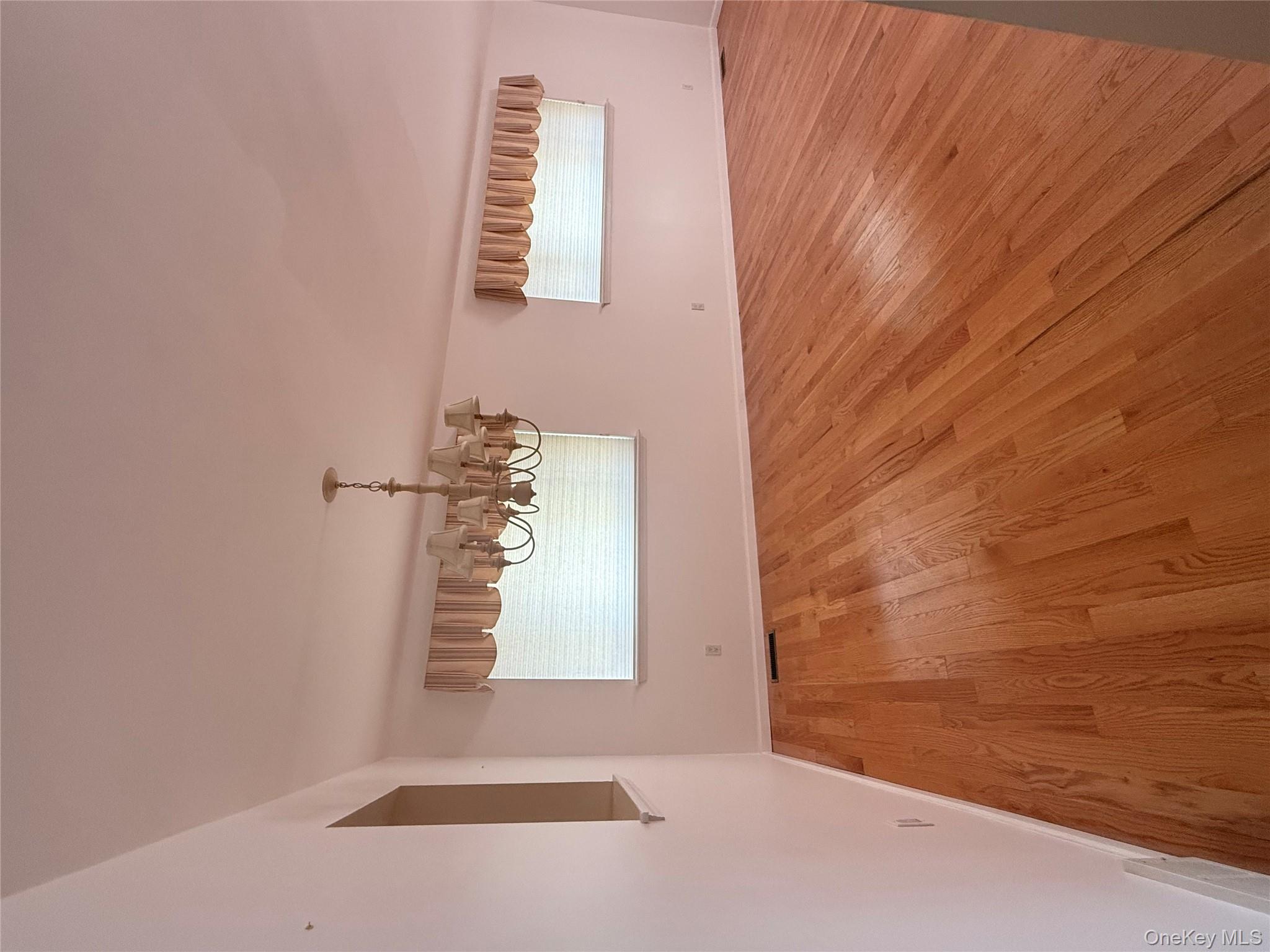 #9 photo, 908 Scenic Lane, Poughkeepsie , NY 12603